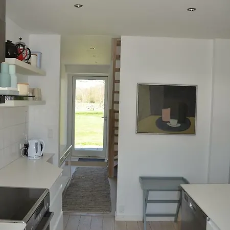 بيت للعطل Elegant Farmhouse In Hillerød